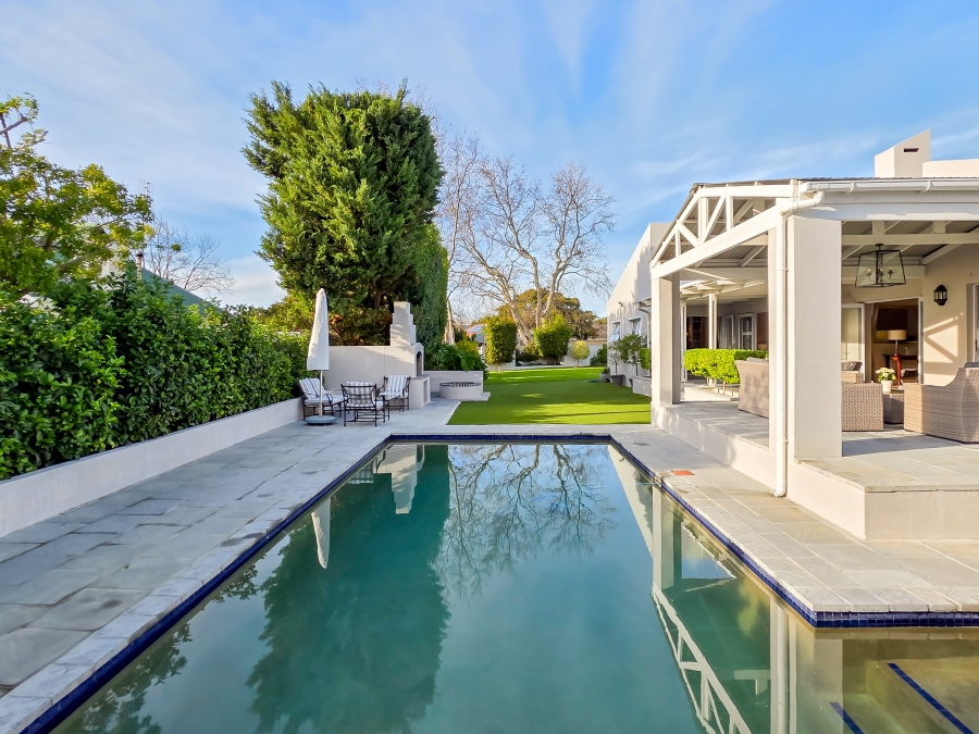 3 Bedroom Property for Sale in Constantia Western Cape